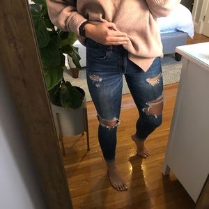 American eagle distressed jeans